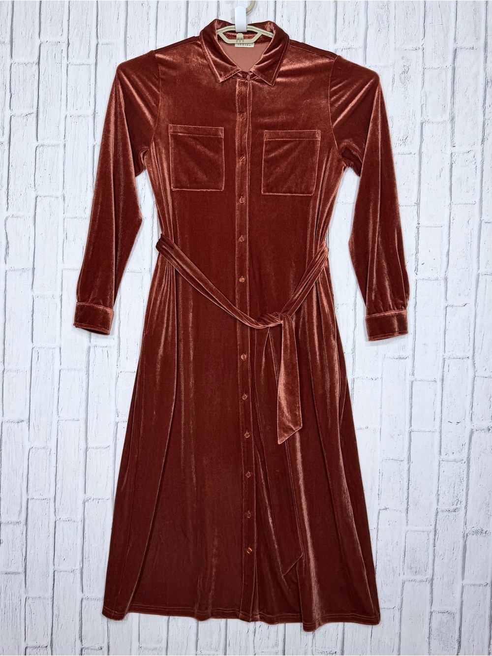 🤎 Jodifl Rust Velvet Belted Button Front Maxi Shirt Dress Sample M